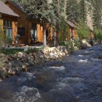 River Stone Resorts and Bear Paw Suites